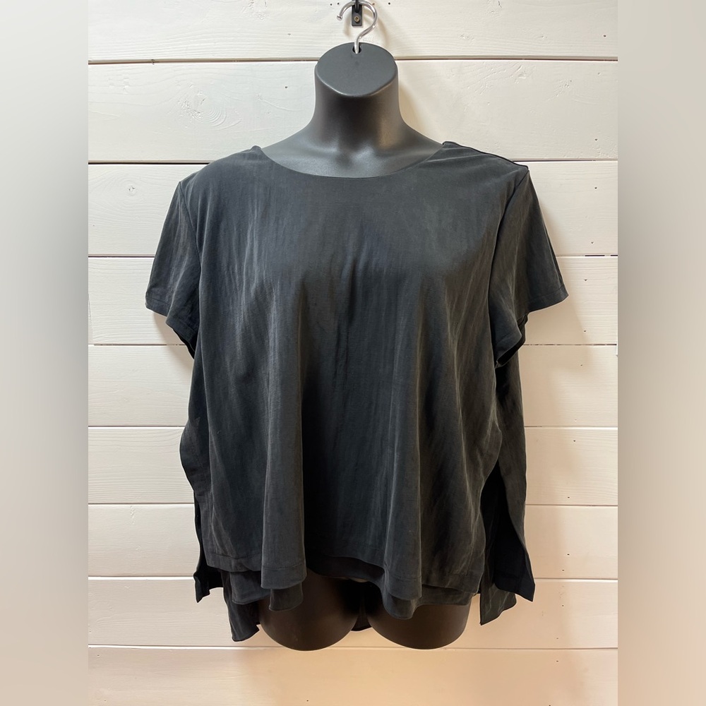 ELLIE Black Flowy Layered Top XXL